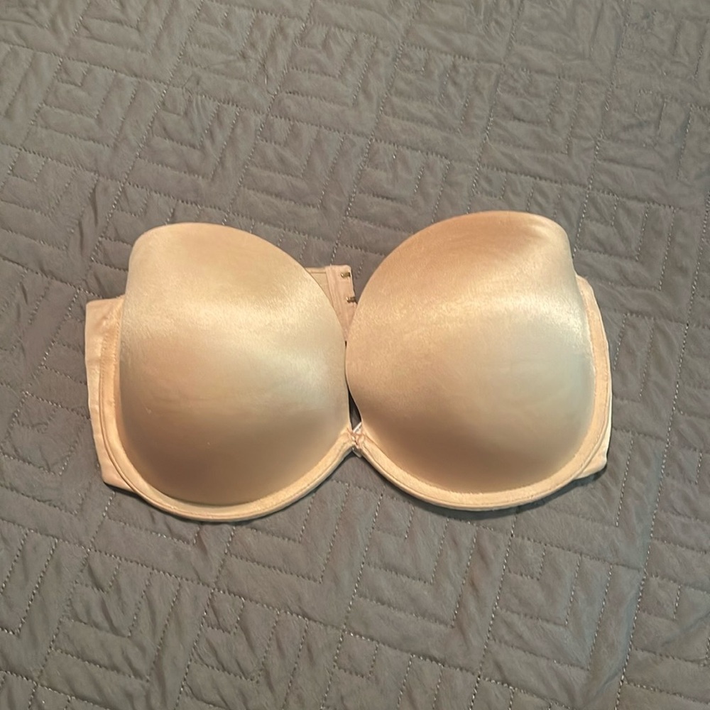 Victoria's Secret Nude Padded Bra